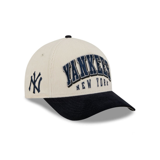 New York Yankees Stacked Corduroy 9FORTY M-Crown A-Frame Snapback Hat