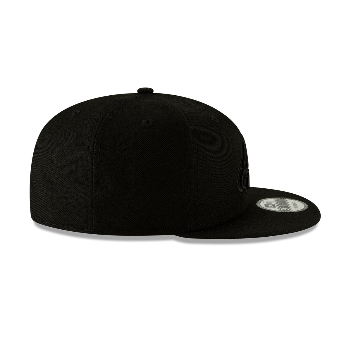 Philadelphia Eagles Basic Black on Black 9FIFTY Snapback Hat